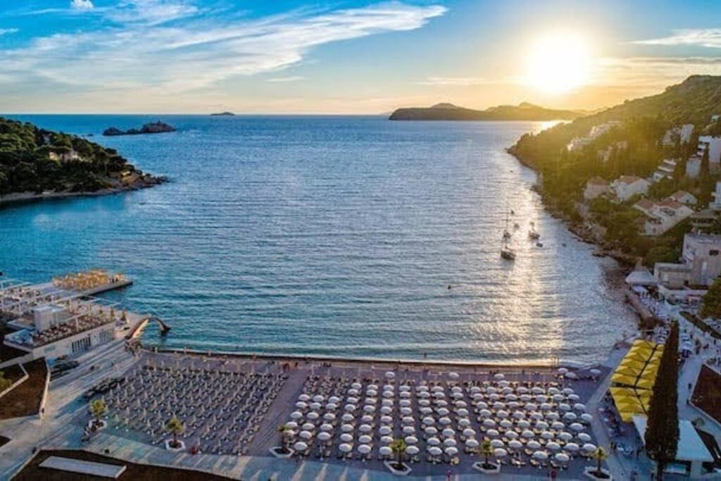 Beachfront Dubrovnik Villa Экстерьер фото